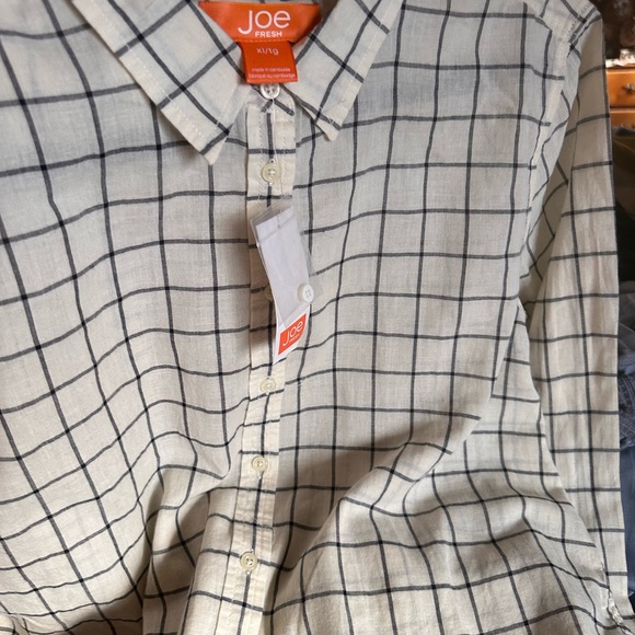 Joe Fresh xl lightweight ivory/navy blue plaid cotton button down shirt. NWT. - Picture 3 of 9